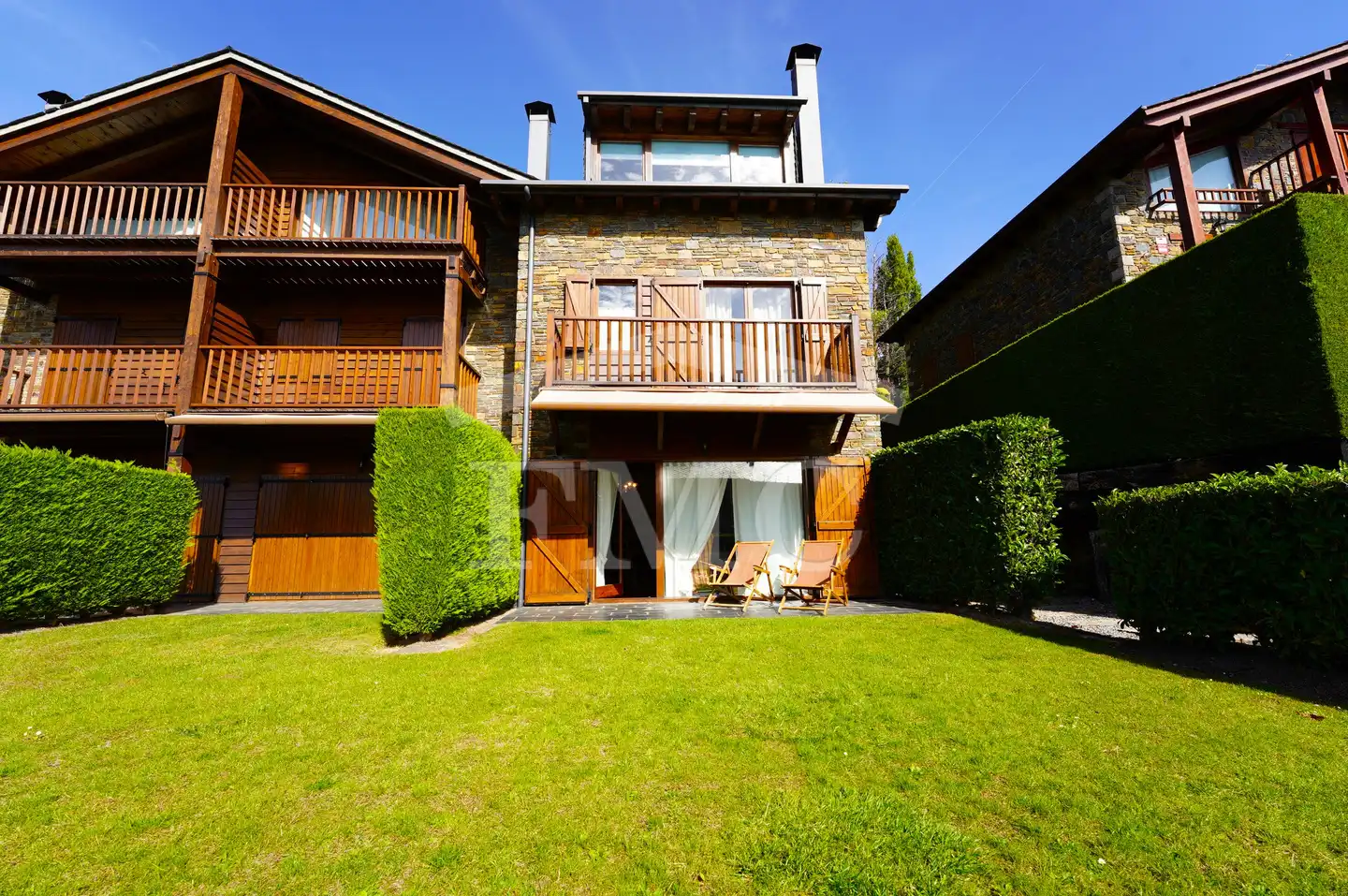 Maison avec terrasse à louer à Carrer de les Voltes 3