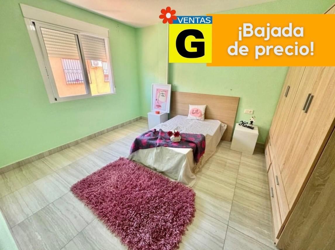 Habitación de Dúplex en venta en Orihuela con Aire acondicionado, Calefacción y Jardín privado