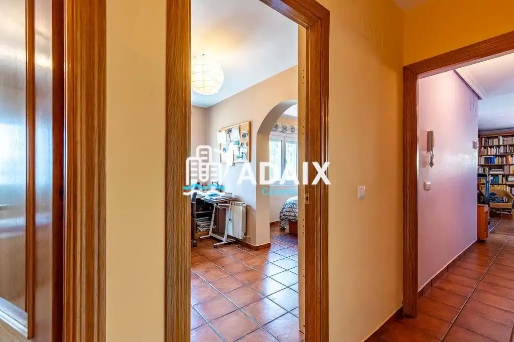 Casa o xalet en venda en Cáceres amb Aire condicionat, Calefacció i Terrassa