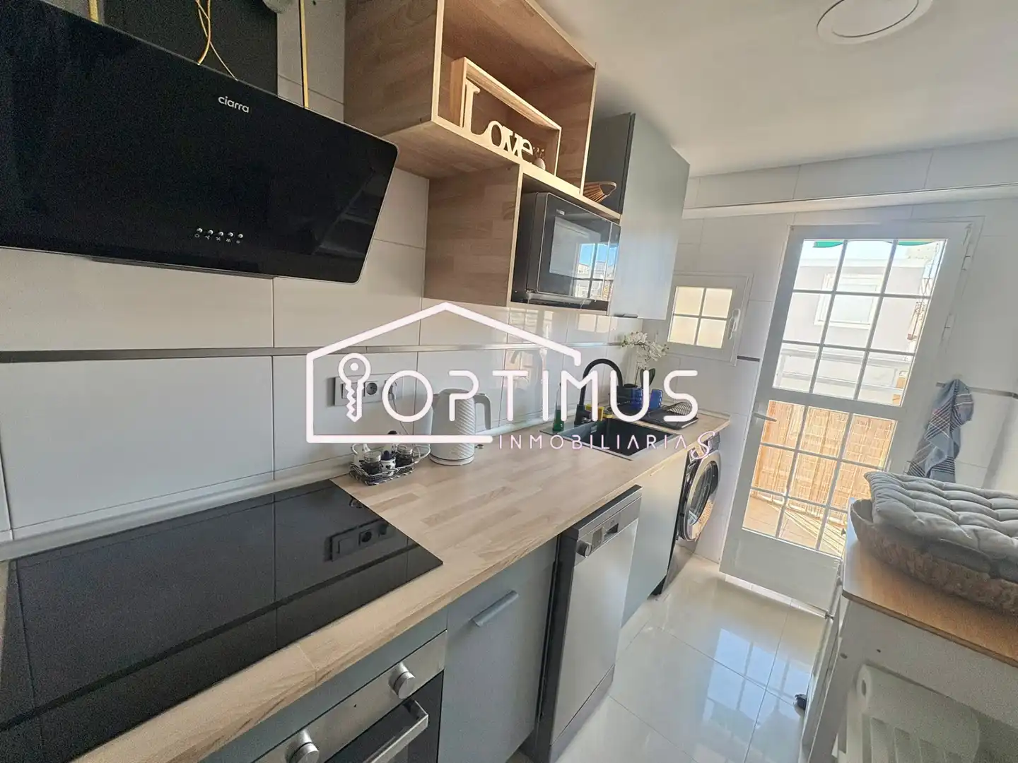 Appartement compact avec terrasse à louer à Carrer d'Eivissa 30, imagen 4