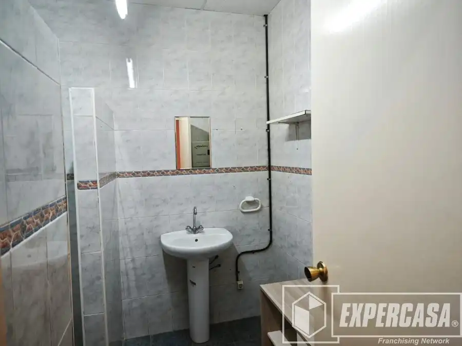 Badezimmer von Geschaftsraum zur Miete in Picassent, Valencia