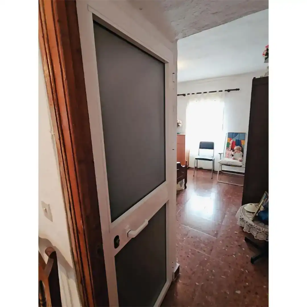 Dormitori de Casa adosada en venda en Benadalid amb Traster, Moblat i Rentadora