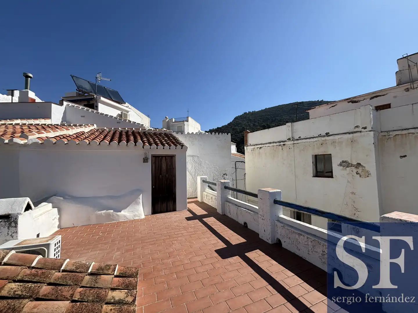 Exterior view of Detached homes for sale in Salares