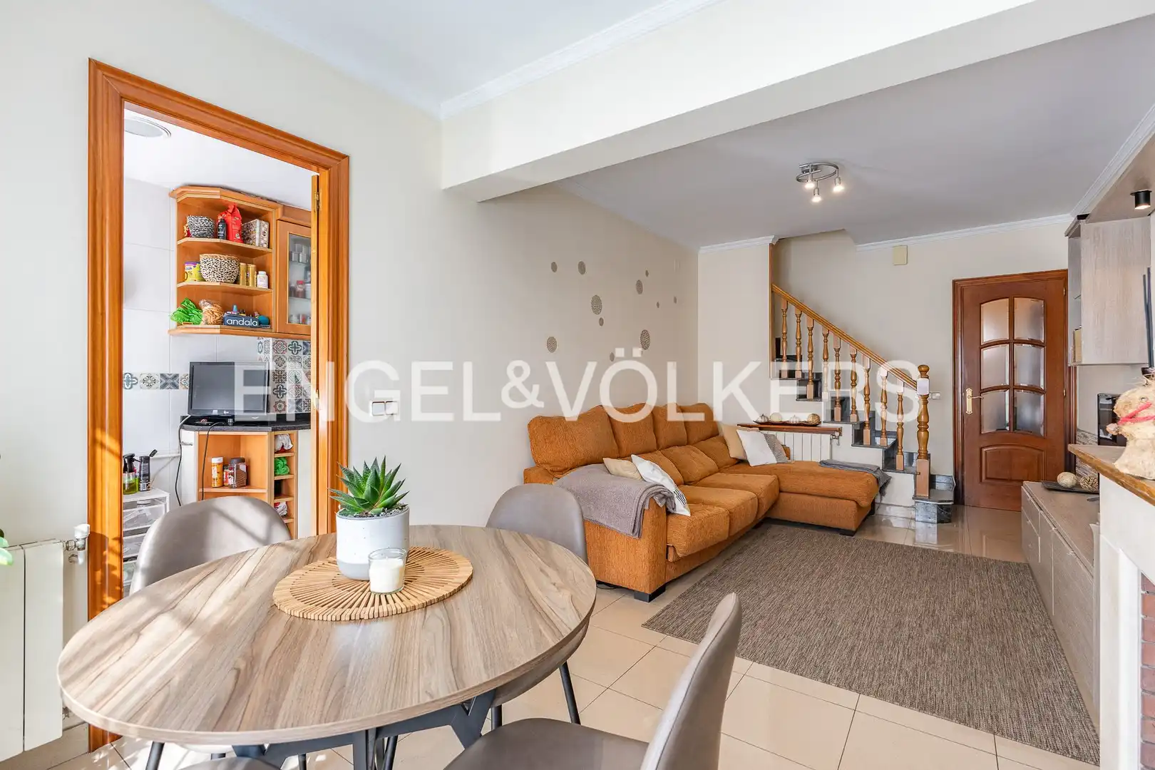 Living room of Detached homes for sale in Sabadell  with Air Conditioner, Heating and Terrace