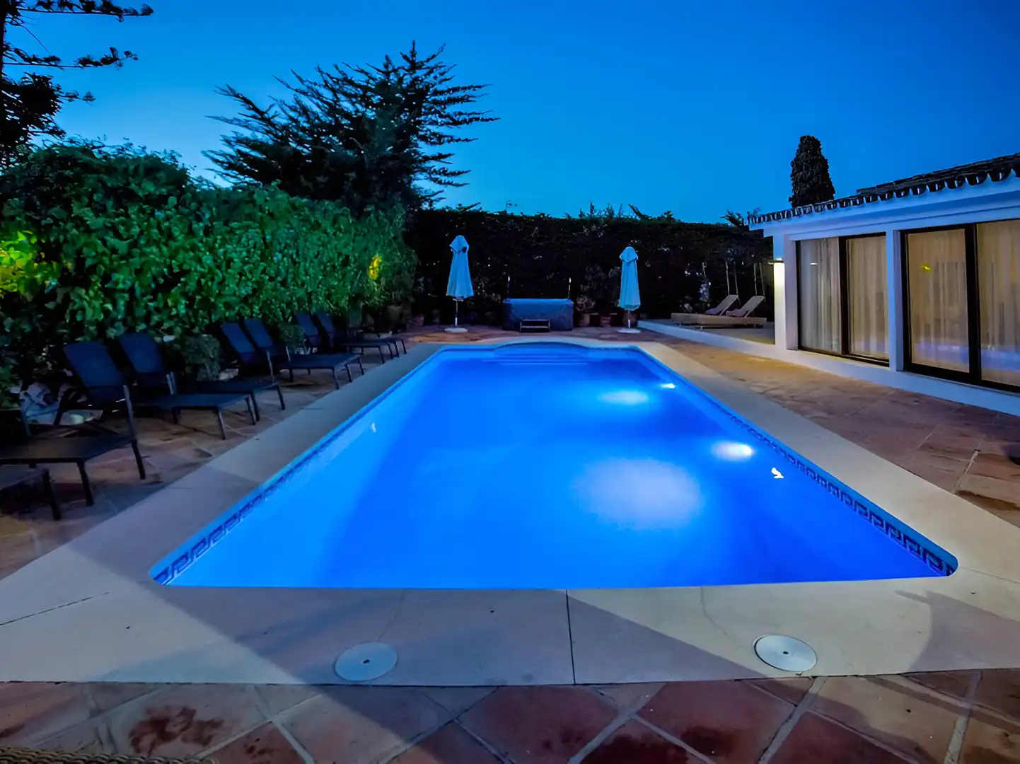 Casa con piscina en venta en San Pedro de Alcántara, imagen 28
