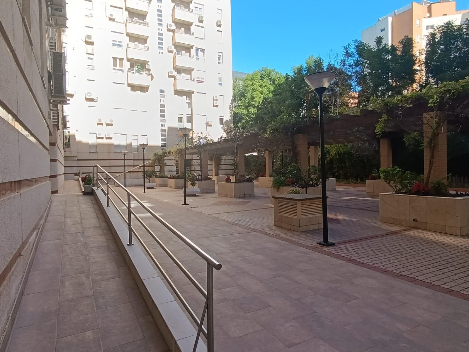 Terrace of Flat for sale in  Sevilla Capital  with Air Conditioner and Heating