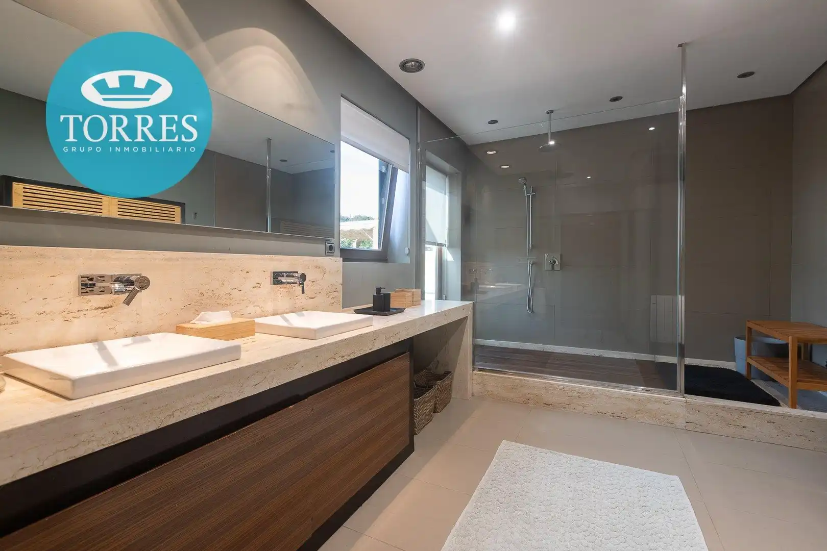 Baño de Casa o chalet en venta en Málaga con Aire acondicionado, Calefacción y Jardín privado