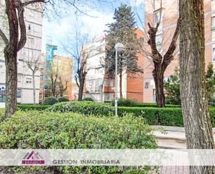 Exterior view of Flat for sale in  Madrid Capital