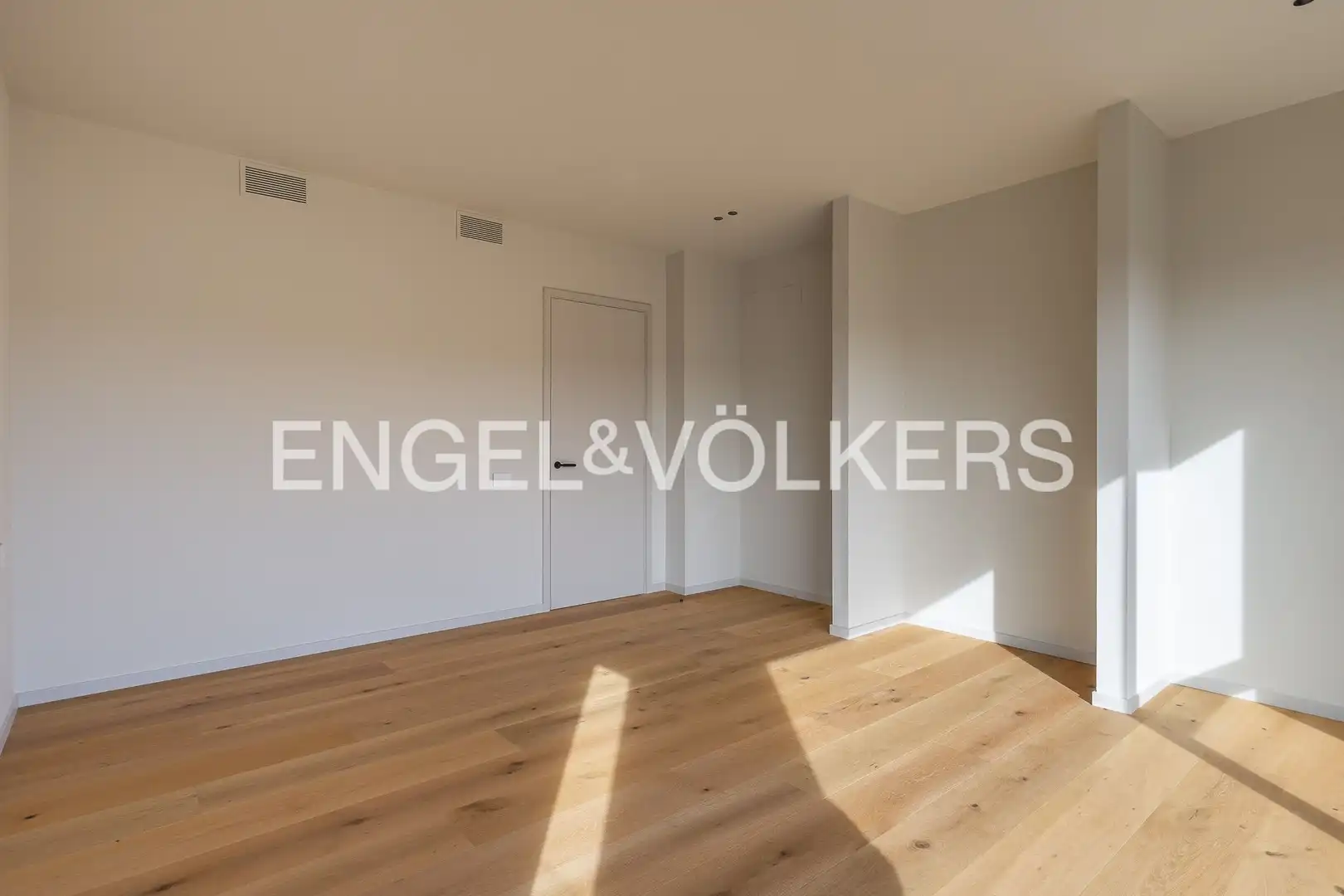 Bedroom of Houses for sale in Sant Cugat del Vallès  with Air Conditioner, Heating and Private garden