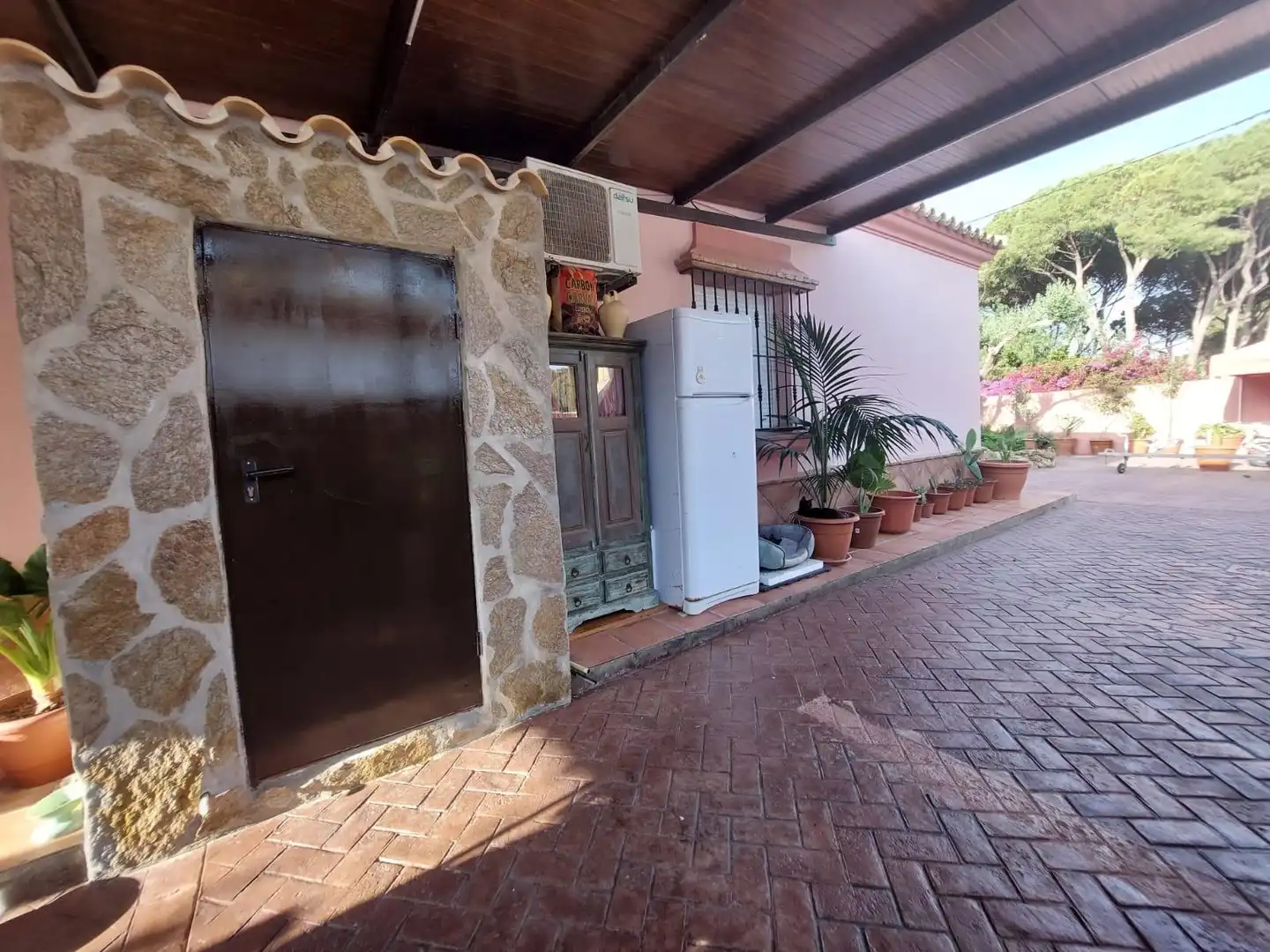 Exterior view of Houses for sale in Chiclana de la Frontera  with Air Conditioner, Private garden and Terrace