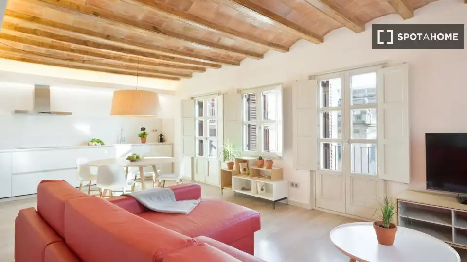 Flat with terrace to rent in Ciutat Vella, imagen 4