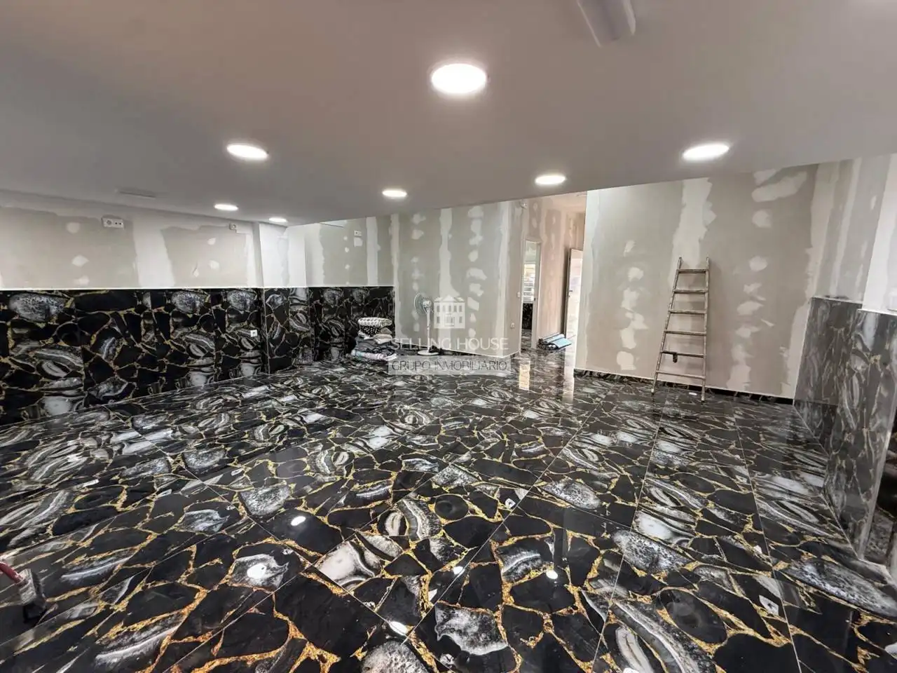 Casa o chalet en venta en Xirivella con Jardín privado, Terraza y Alarma