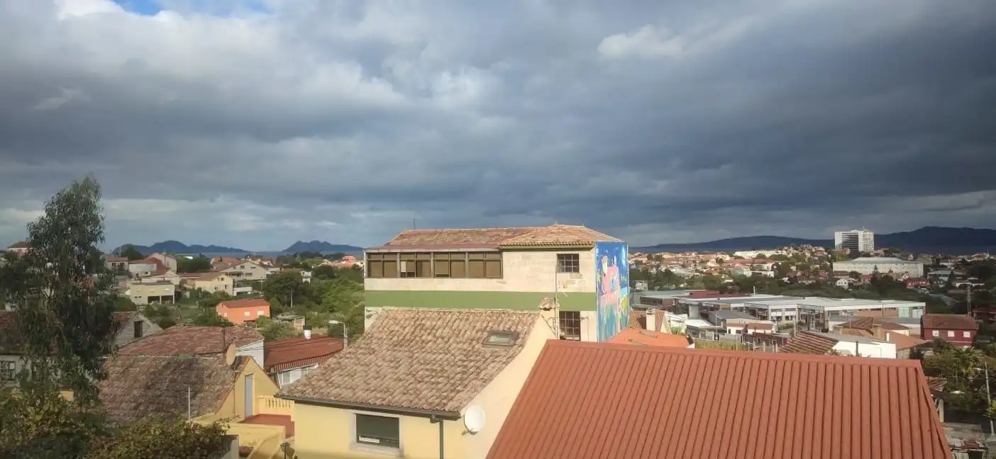 Vista exterior de Casa o chalet en venta en Vigo  con Jardín privado