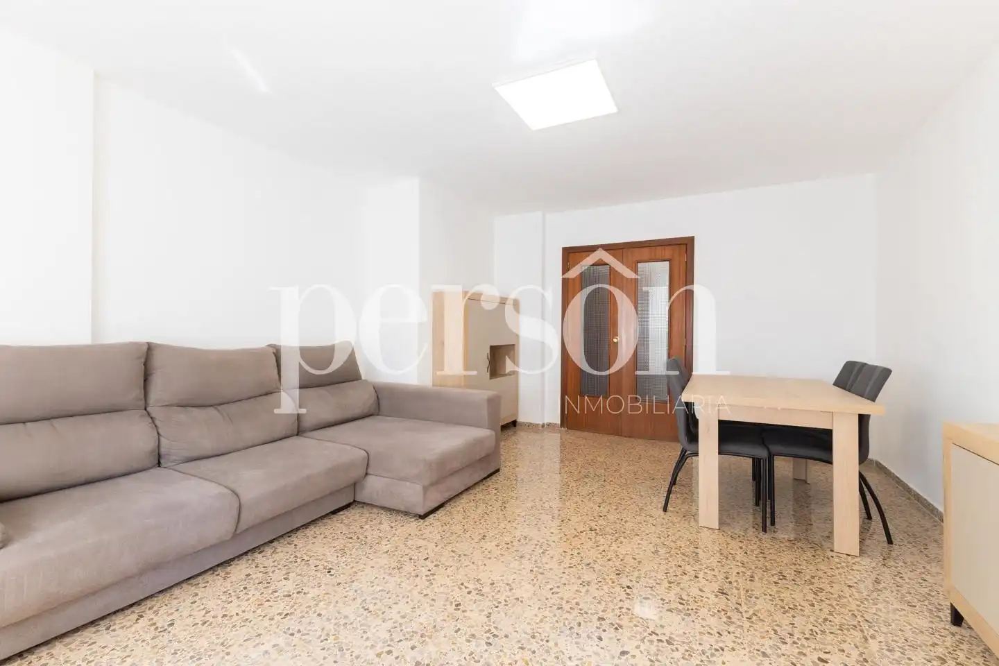 Wohnzimmer von Wohnung zur Miete in Valencia mit Klimaanlage, Heizung und Terrasse
