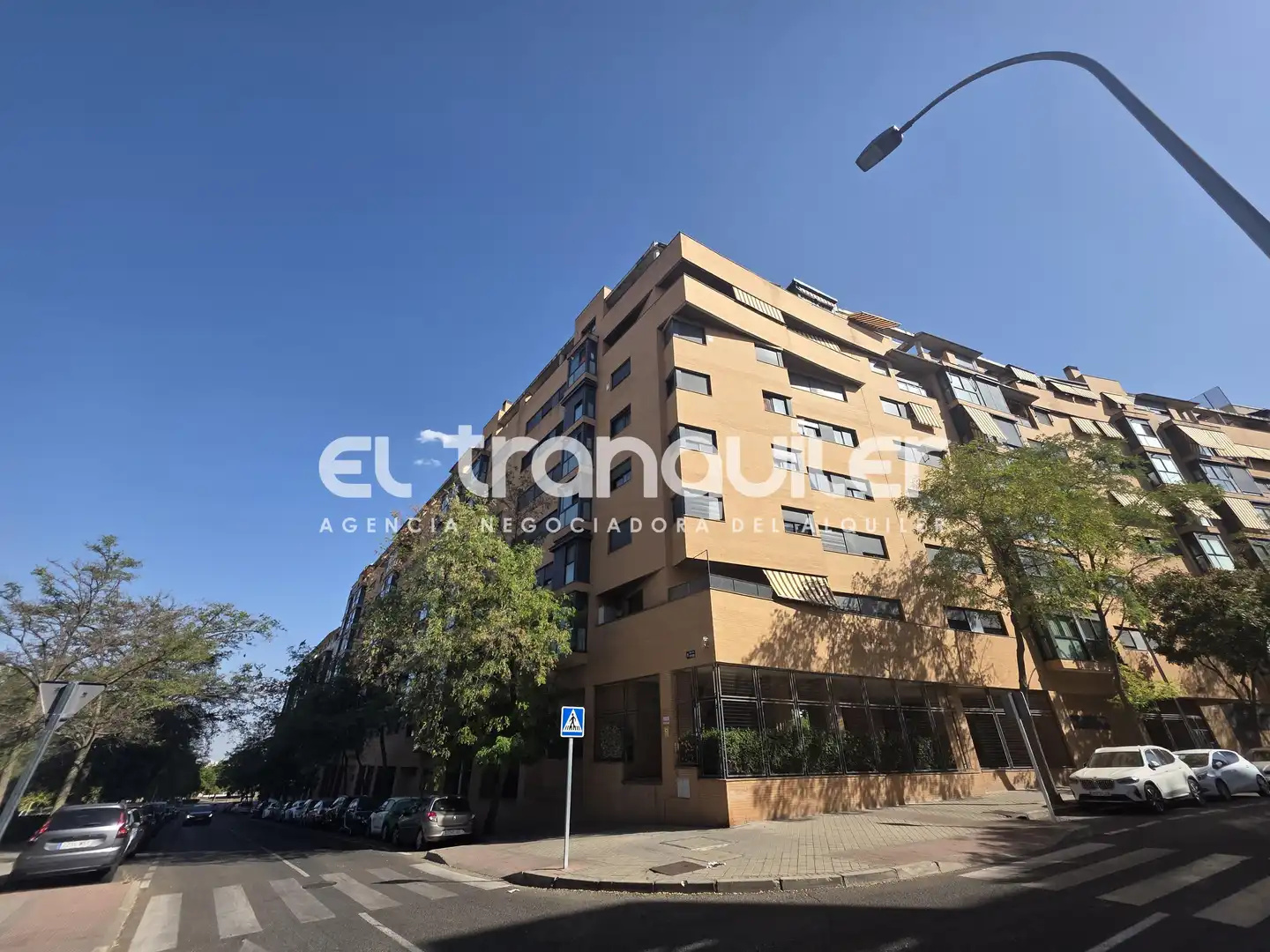 Exterior view of Flat for rent in Madrid  with Air Conditioner, Parquet flooring and Swimming Pool