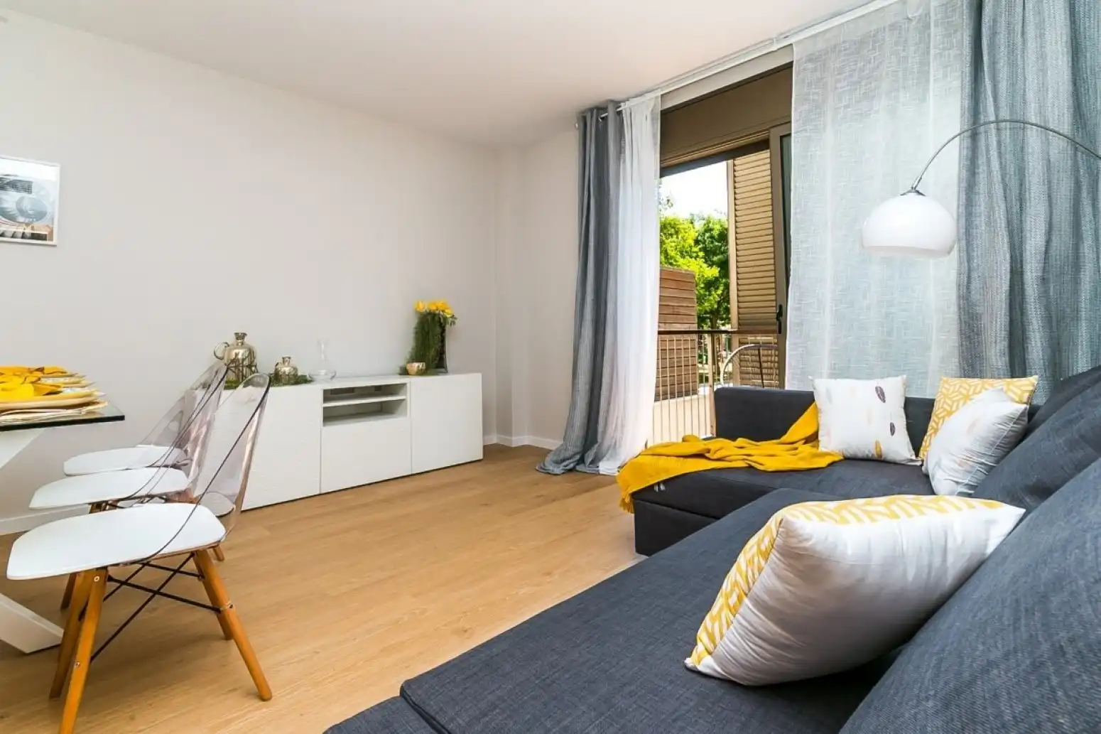 Wohnzimmer von Wohnung zum Verkauf in Terrassa mit Klimaanlage, Heizung und Parkett