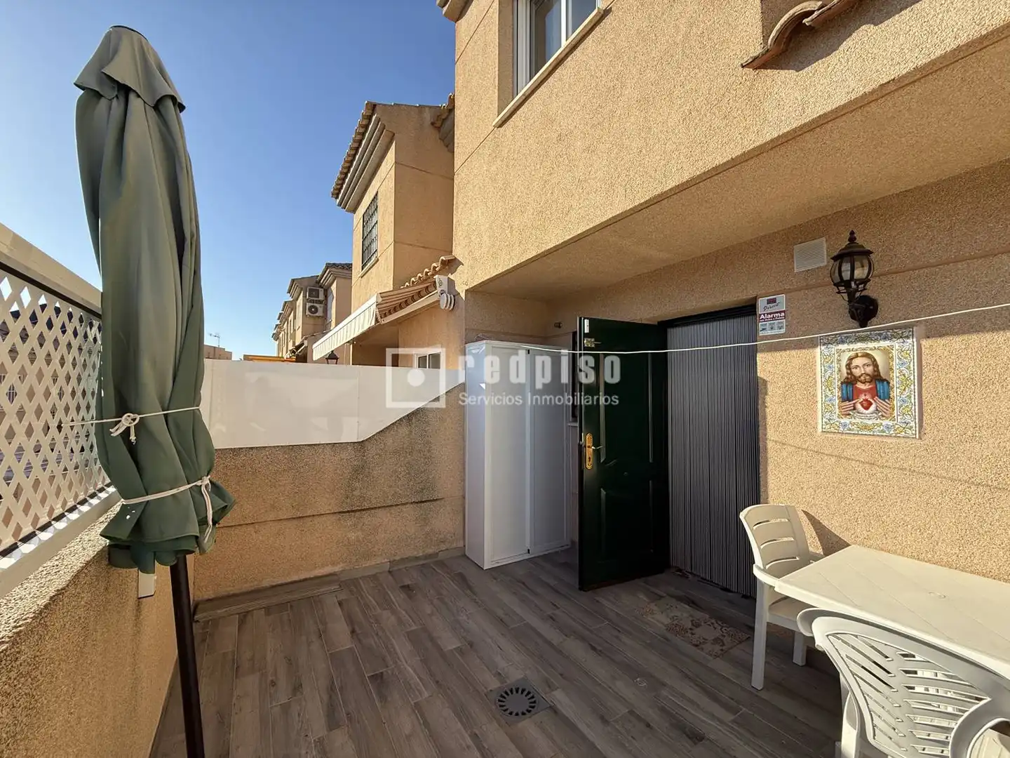 Terrassa de Casa o xalet en venda en Cártama amb Aire condicionat, Terrassa i Alarma