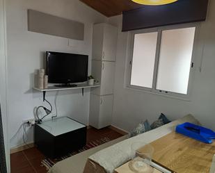 Bedroom of Study to rent in Benicarló  with Air Conditioner