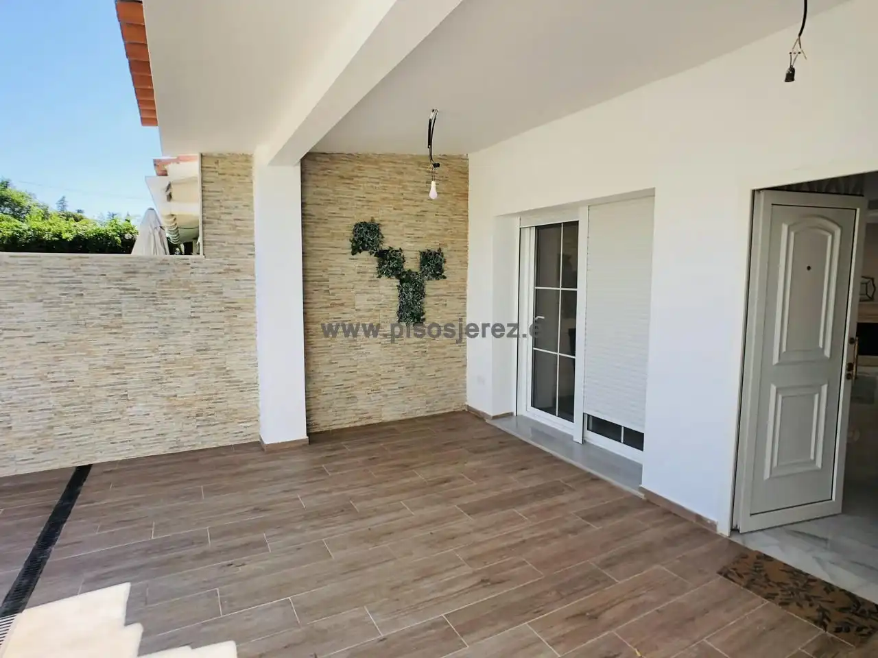 Balcony of Houses for sale in Jerez de la Frontera  with Air Conditioner, Private garden and Terrace