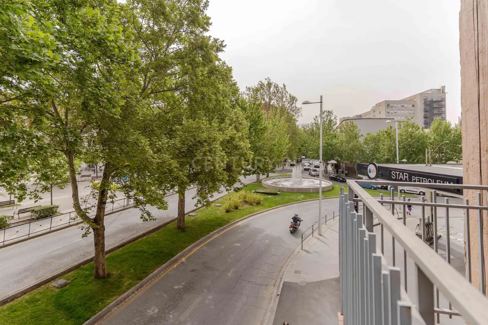 Terrassa de Apartament en venda en Granada amb Balcó