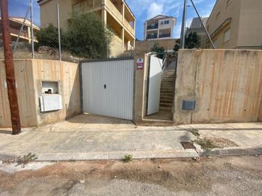Adosado con balcón en venta en Calicanto - Cumbres de Calicanto - Santo Domingo