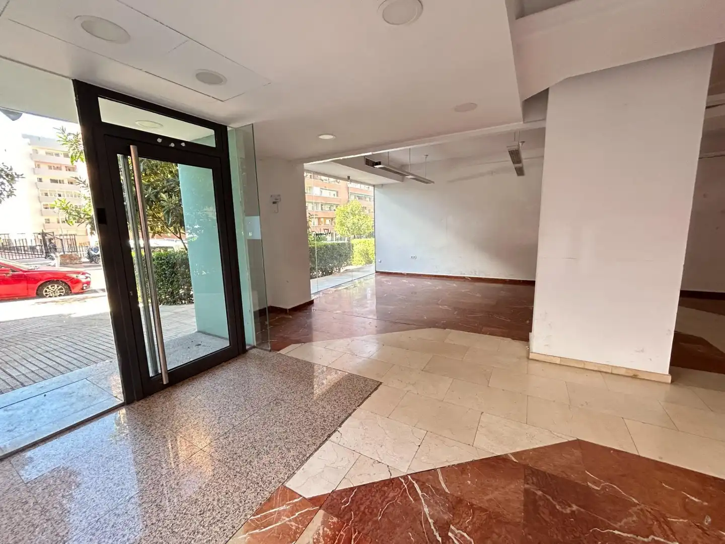Local comercial de lloguer a Calle de Sigüenza, imagen 7