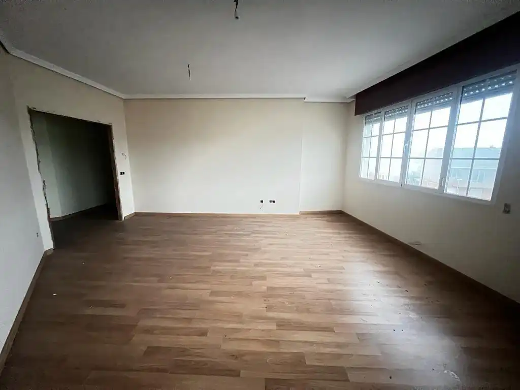 Sala de estar de Edificio en venta en Ponferrada