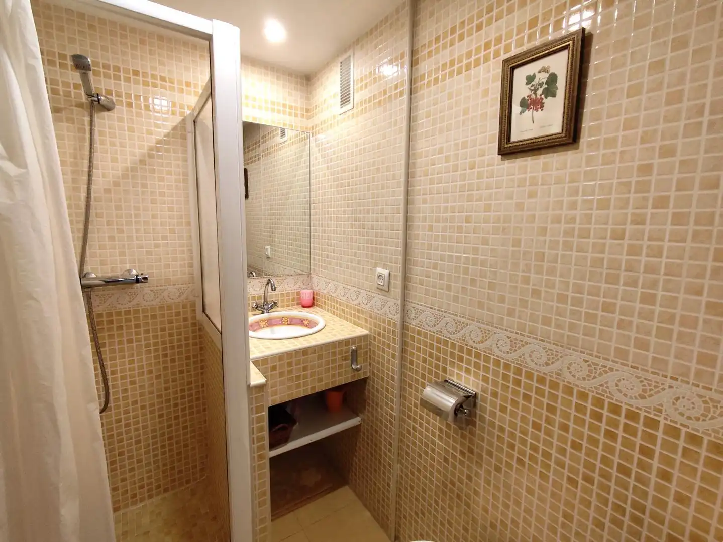 Bathroom of Flat for rent in El Portil  with Private garden, Terrace and Swimming Pool