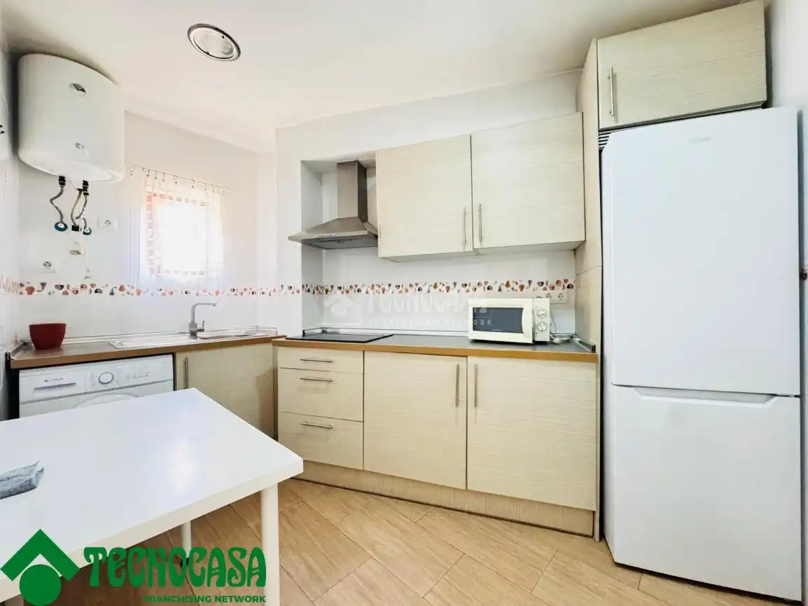 Kitchen of Flat for sale in Toledo  with Air Conditioner, Heating and Balcony
