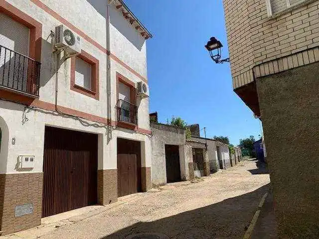 Vista exterior de Casa o chalet en venta en Montehermoso