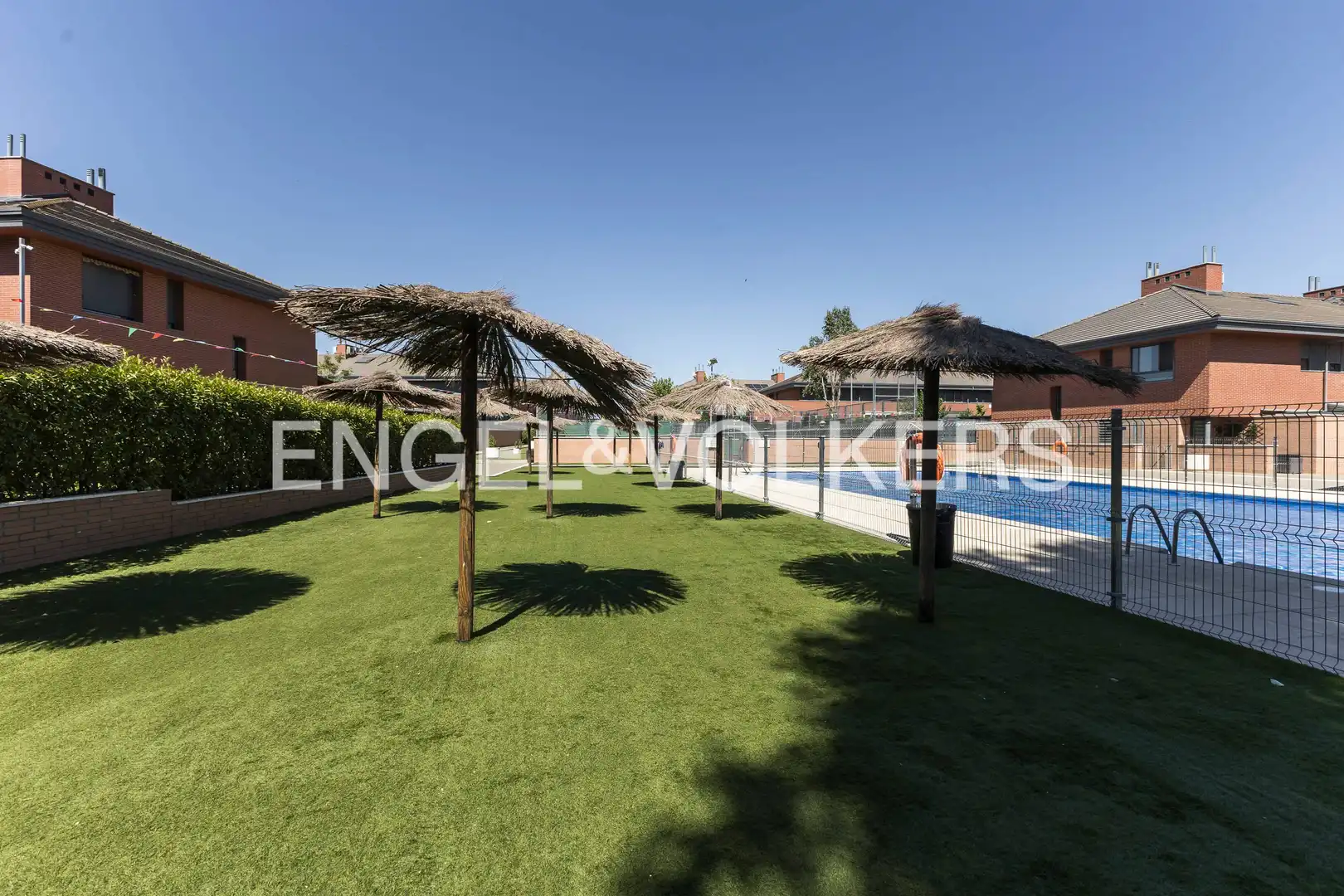 Piscina de Casa o chalet en venta en Getafe con Aire acondicionado, Calefacción y Jardín privado