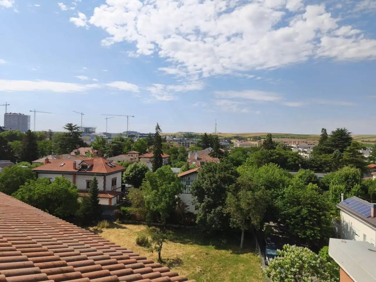 Vista exterior de Pis en venda en Burgos amb Calefacció i Traster
