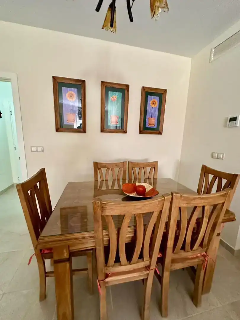 Esszimmer von Wohnung zur Miete in Rota mit Möbliert
