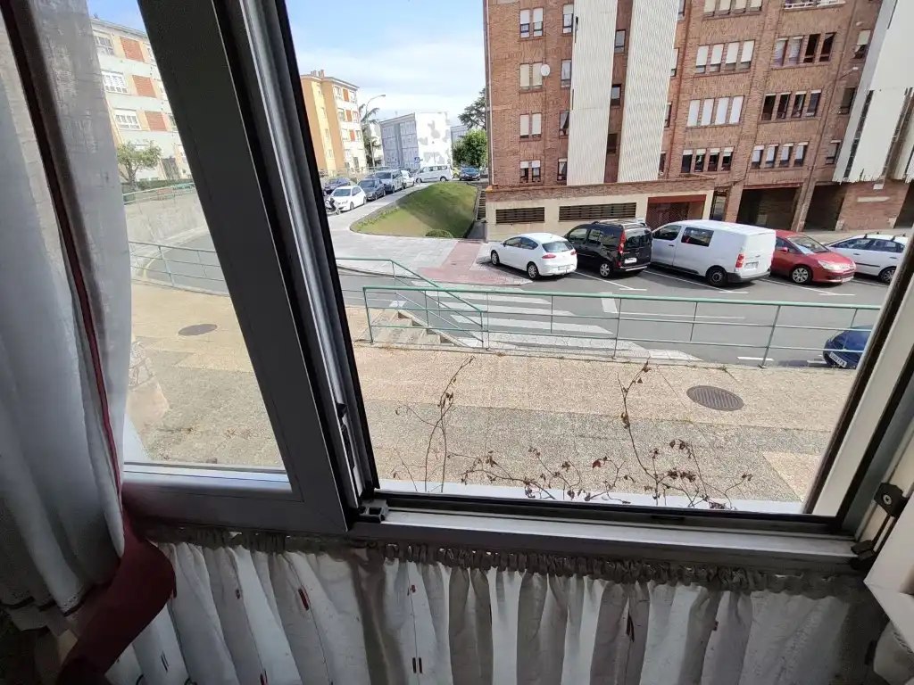 Wohnung zum Verkauf in Calle Luis Bayon, imagen 3