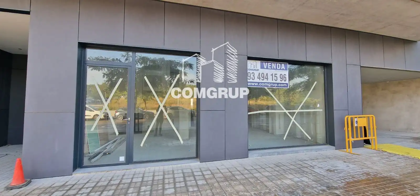 Commercial properties for sale in CLARA CAMPOAMOR, Llevant