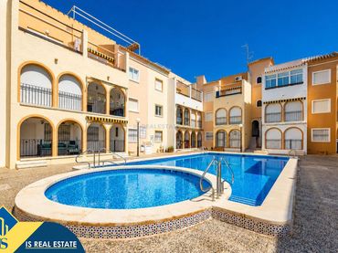 Bungalow avec piscine à vendre à Playa del Acequión, Náufragos y Rocío del Mar