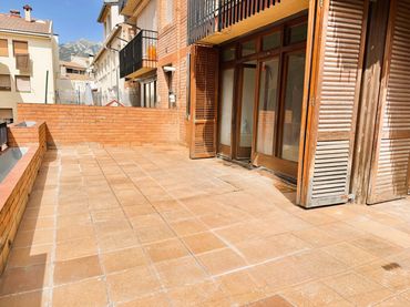 Appartamento in vendita a Bagà