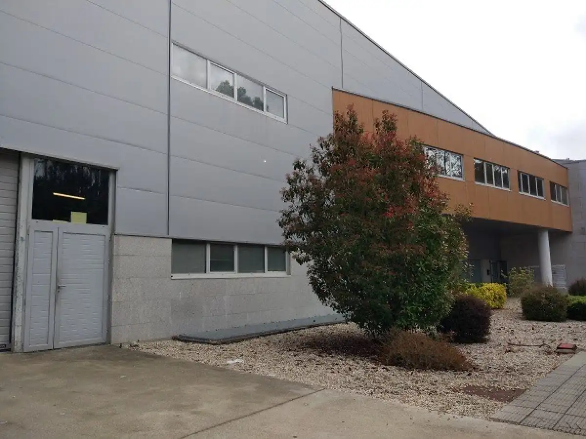 Industriegebäude zum Verkauf in C, imagen 2