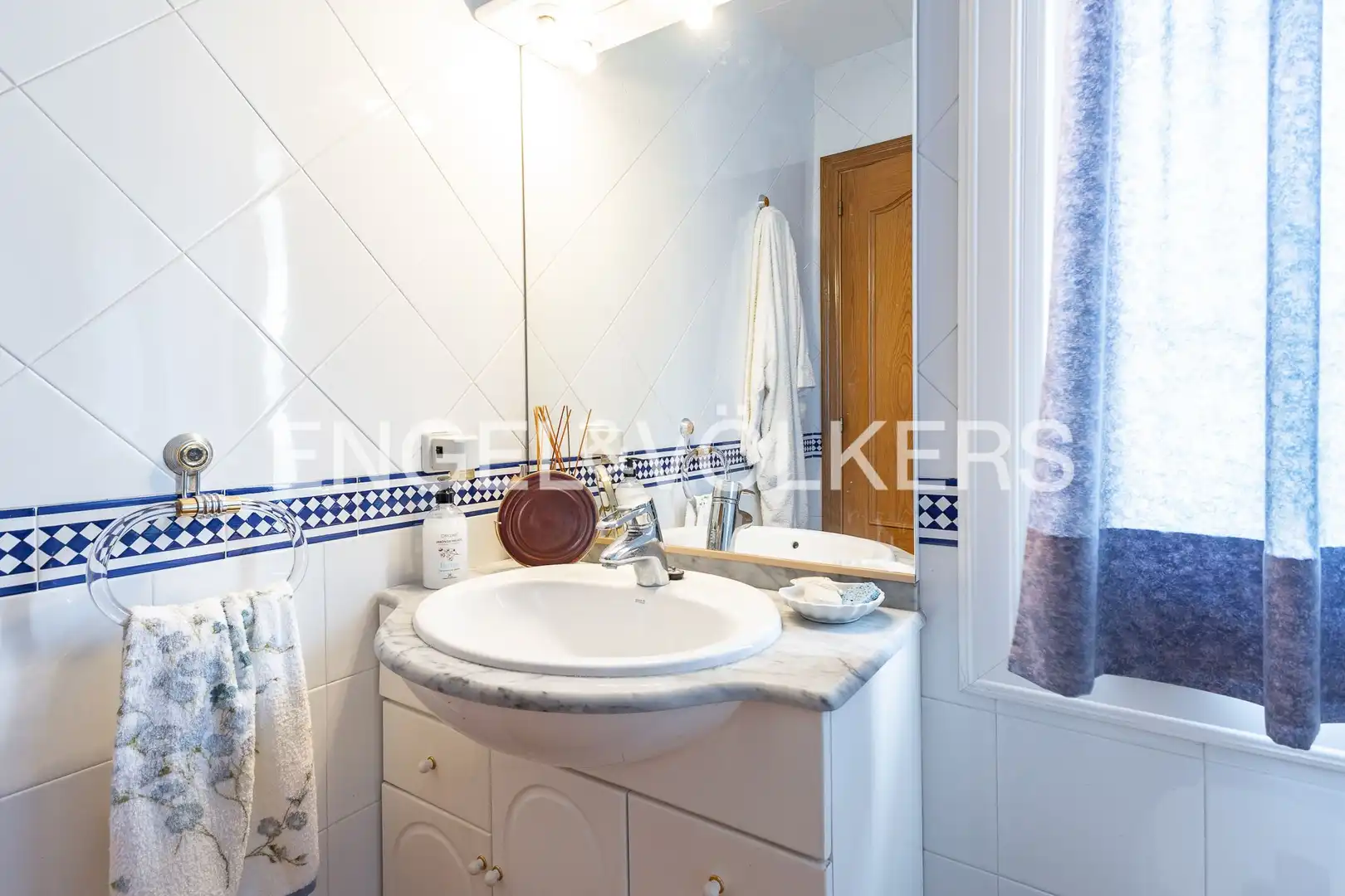 Bathroom of Houses for sale in Sant Cebrià de Vallalta  with Heating, Private garden and Balcony