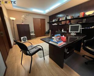 Office to rent in Campuzano