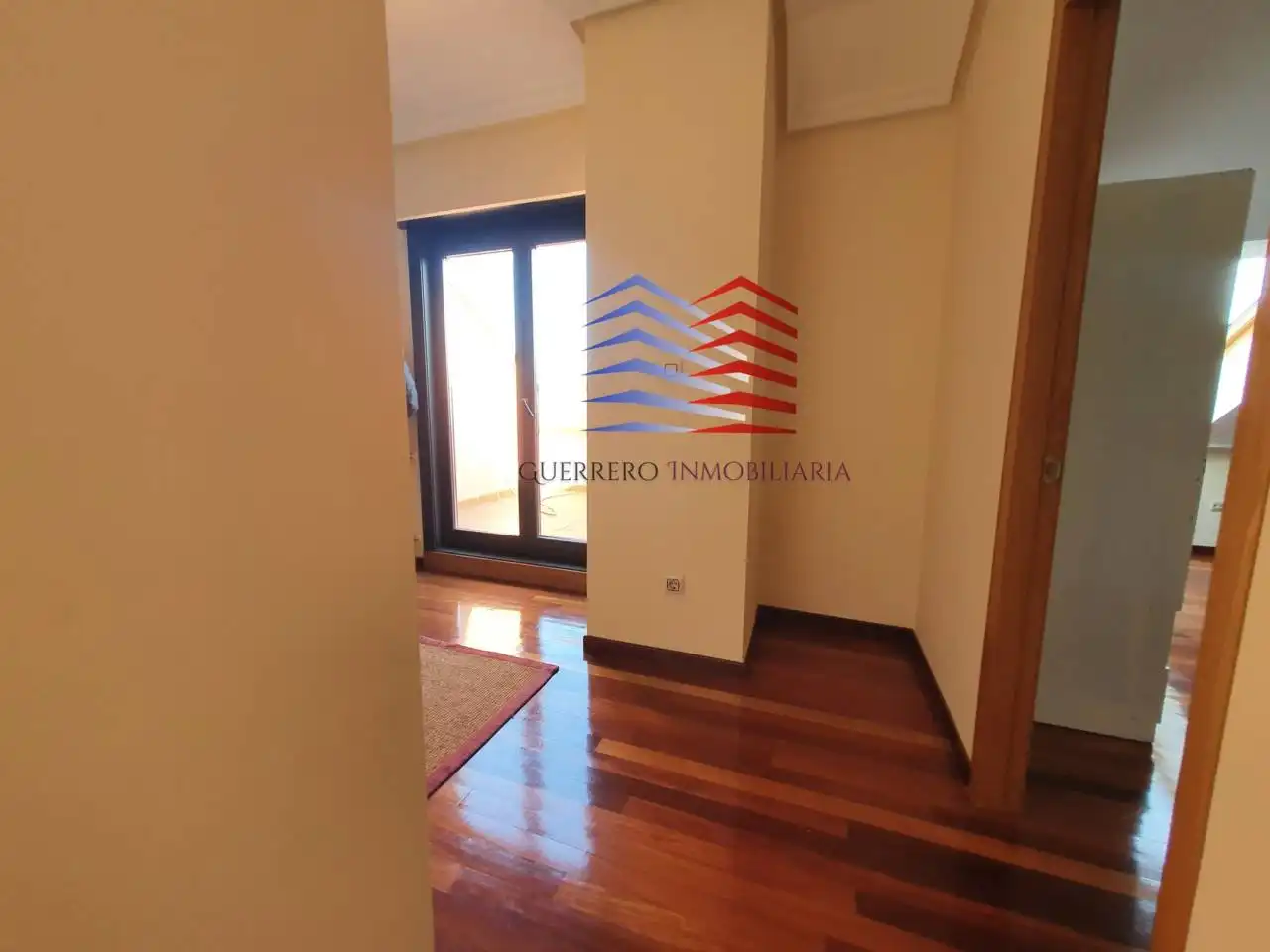 Wohnung zur Miete in Ourense Capital  mit Heizung, Parkett und Terrasse
