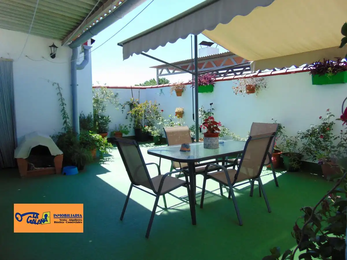 Terrassa de Casa o xalet en venda en Valdepeñas amb Aire condicionat, Calefacció i Terrassa