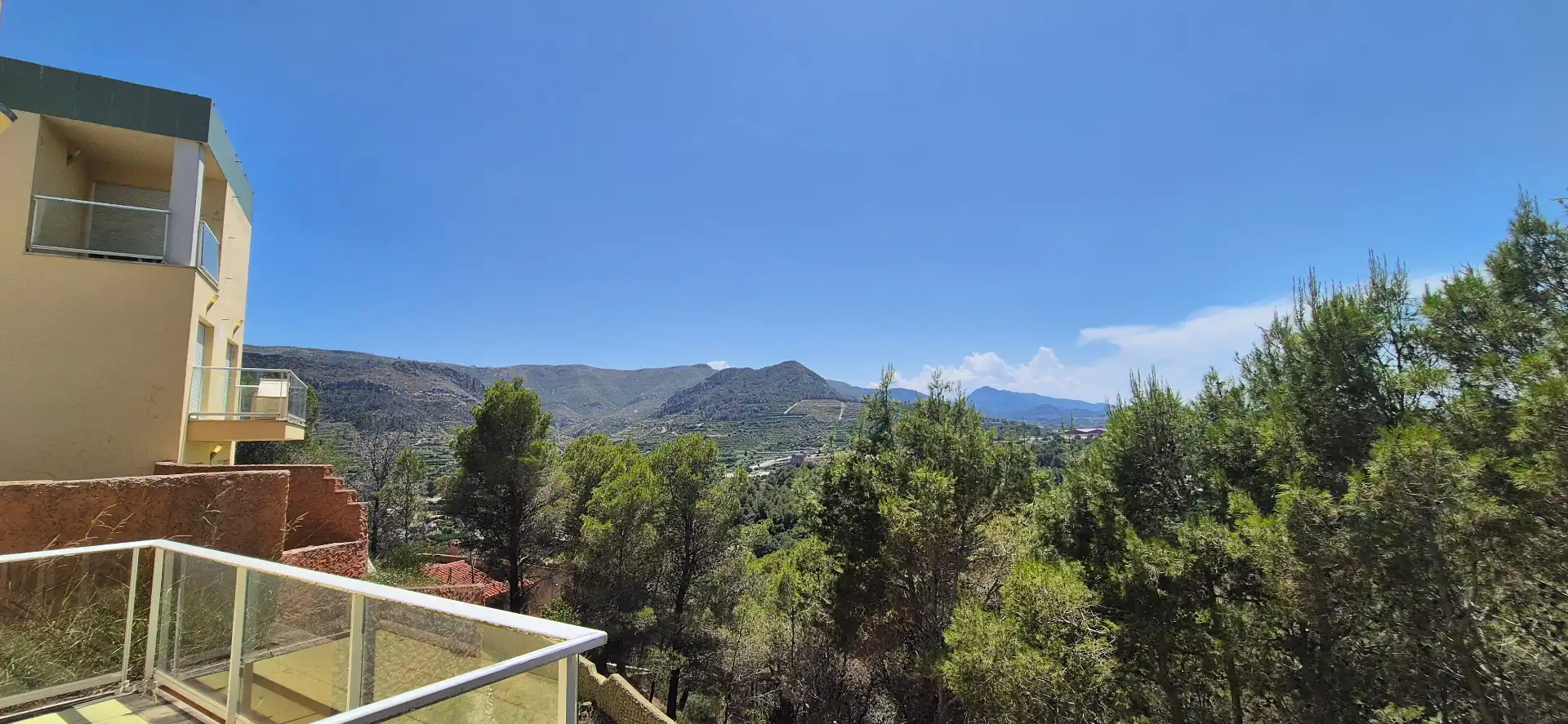 Vista exterior de Casa o chalet en venta en Almiserà con Aire acondicionado, Calefacción y Jardín privado