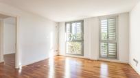 Bedroom of Flat for sale in  Barcelona Capital  with Heating