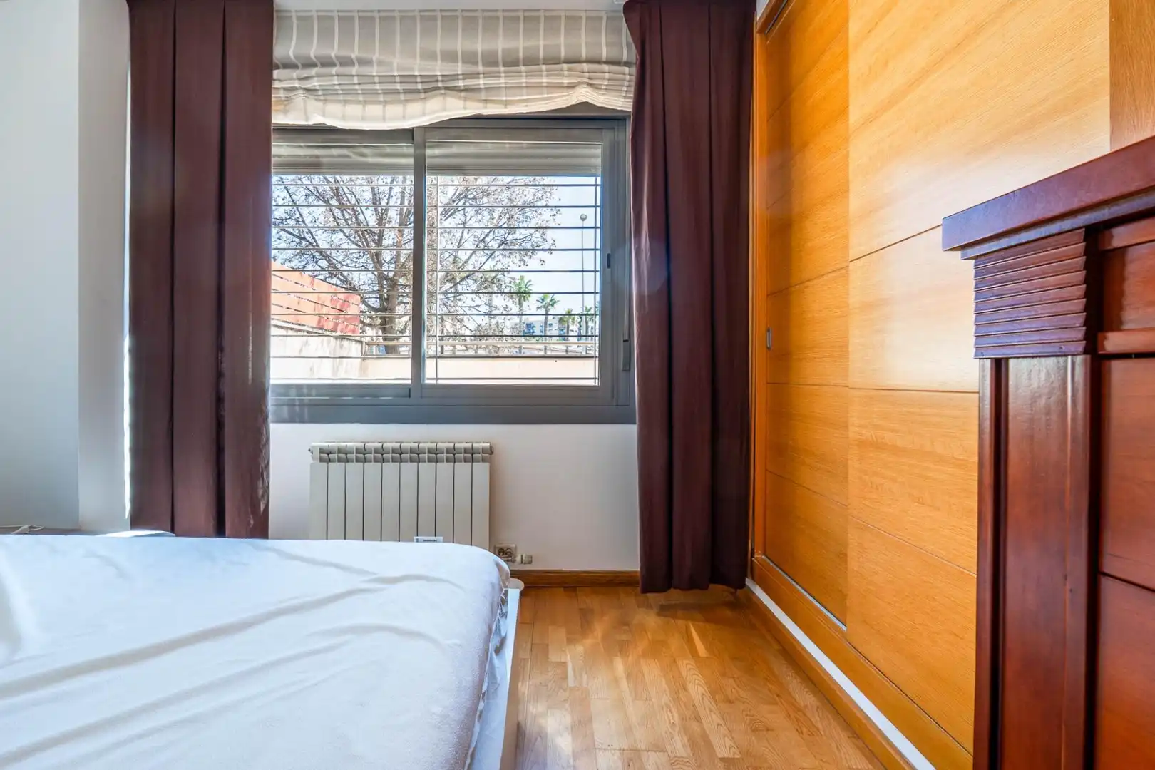 Bedroom of Flat for sale in Granada  with Air Conditioner, Heating and Private garden