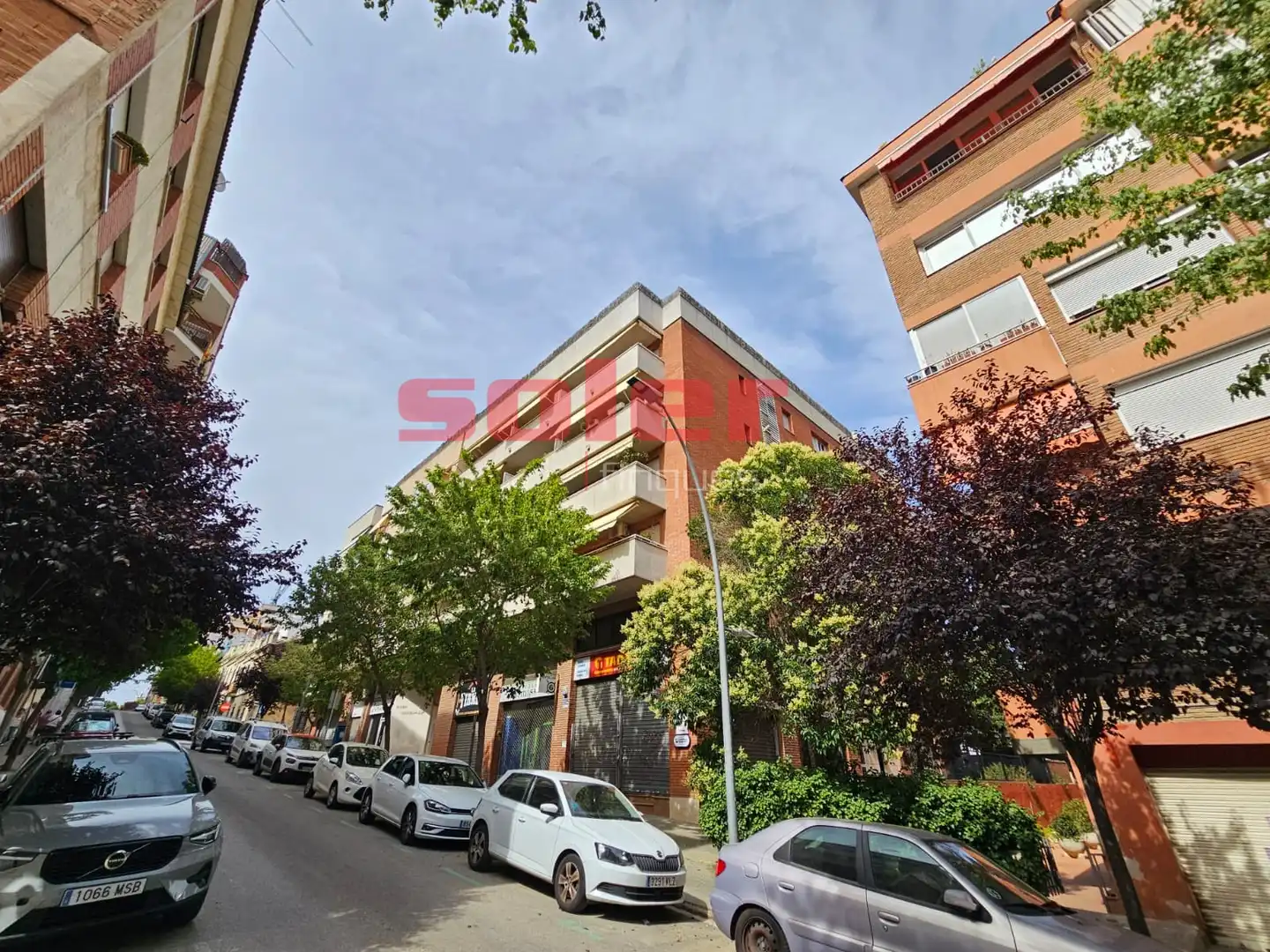 Exterior view of Flat for sale in Sant Cugat del Vallès  with Air Conditioner, Heating and Terrace