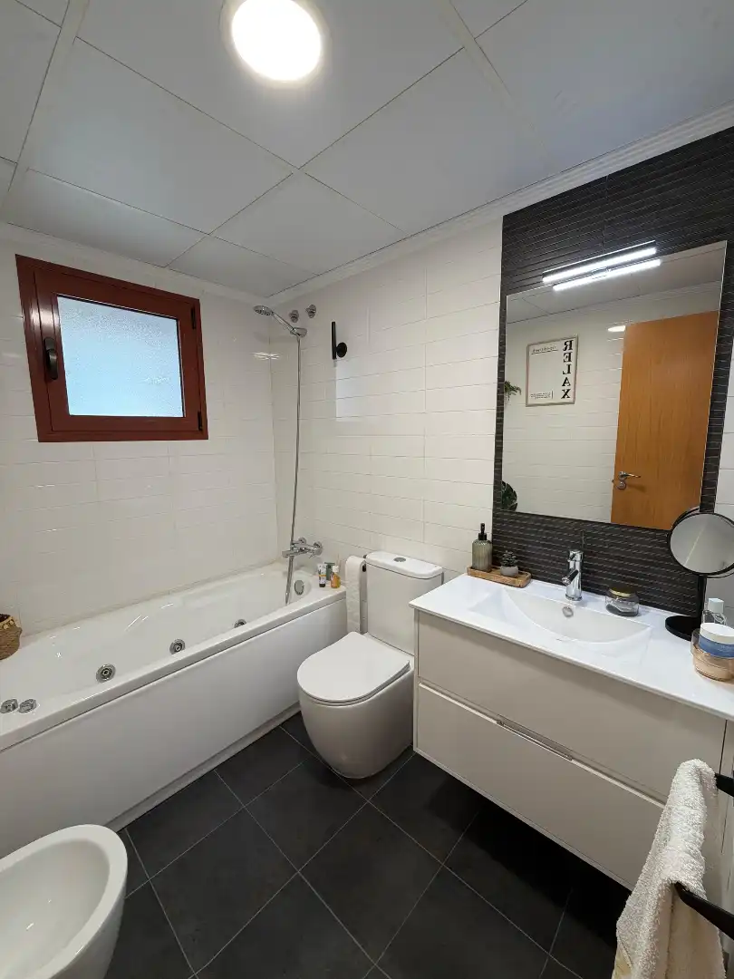 Bathroom of Flat for sale in Almazora / Almassora  with Storage room, Furnished and Oven