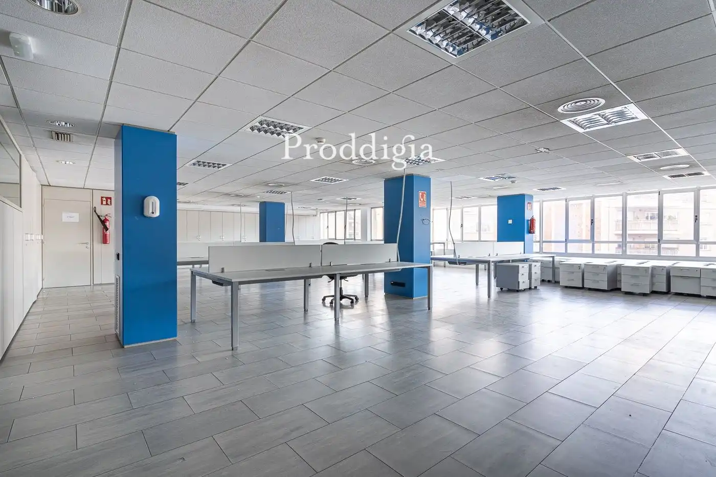 Oficina de alquiler en  Barcelona Capital con Aire acondicionado y Internet