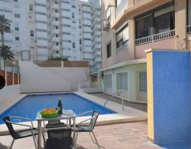 Piso en Venta en Avenida de Cataluña en Cabo de las Huertas