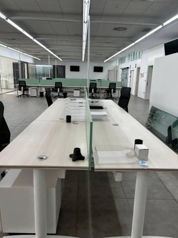 Nave industrial en Alquiler en Alzabares